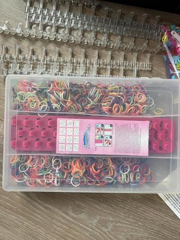 Loom Bandjes Set - Compleet! beschikbaar voor biedingen