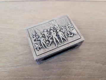 Zilveren rechthoekige luciferschuif beschikbaar voor biedingen