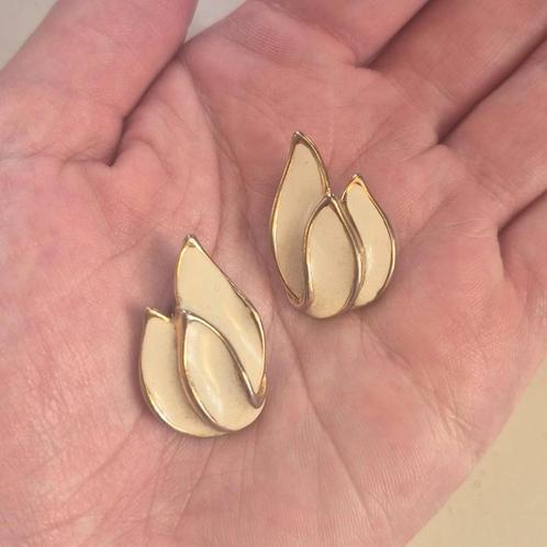 Vintage clipoorbellen, Sieraden, Tassen en Uiterlijk, Oorbellen, Gebruikt, Hangers, Overige materialen, Goud, Ophalen of Verzenden