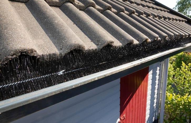 Dakgoot Egel borstels Bladvrije dakgoten doorsnee 90mm, 1.2m, Doe-het-zelf en Verbouw, Buizen en Afvoer, Nieuw, Ophalen of Verzenden