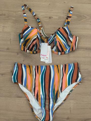 Nieuwe bikini FREYA - 75F/L beschikbaar voor biedingen