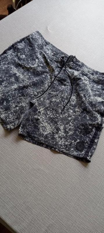 Lost Minds zwembroek short mt L beschikbaar voor biedingen