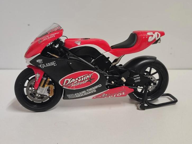 Minichamps - Ducati Desmosedici GP4 - Neil Hodgson - MotoGP, Hobby en Vrije tijd, Modelauto's | 1:5 tot 1:12, Zo goed als nieuw