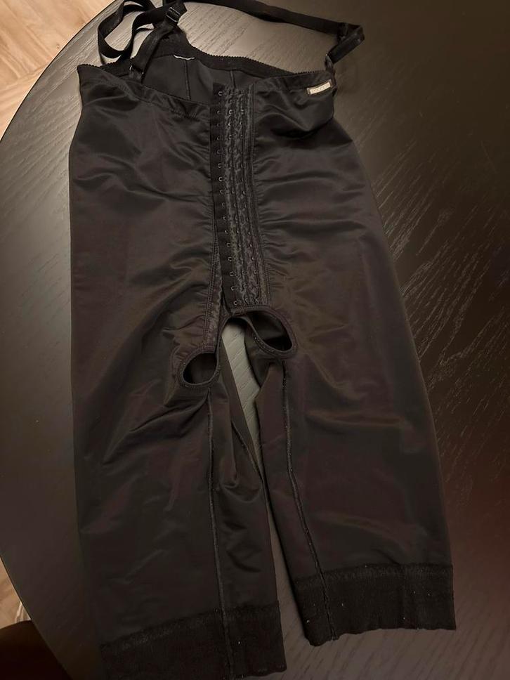 VOE Compressiepak / Faja - Post Lipo/Buikoperatie maat M, Kleding | Dames, Ondergoed en Lingerie, Body of Korset, Zwart, Ophalen of Verzenden