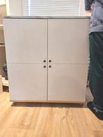 GRATIS!! Ikea kast op wielen, Huis en Inrichting, Kasten | Roldeurkasten en Archiefkasten, Ophalen, Gebruikt, 50 tot 100 cm, Minder dan 100 cm