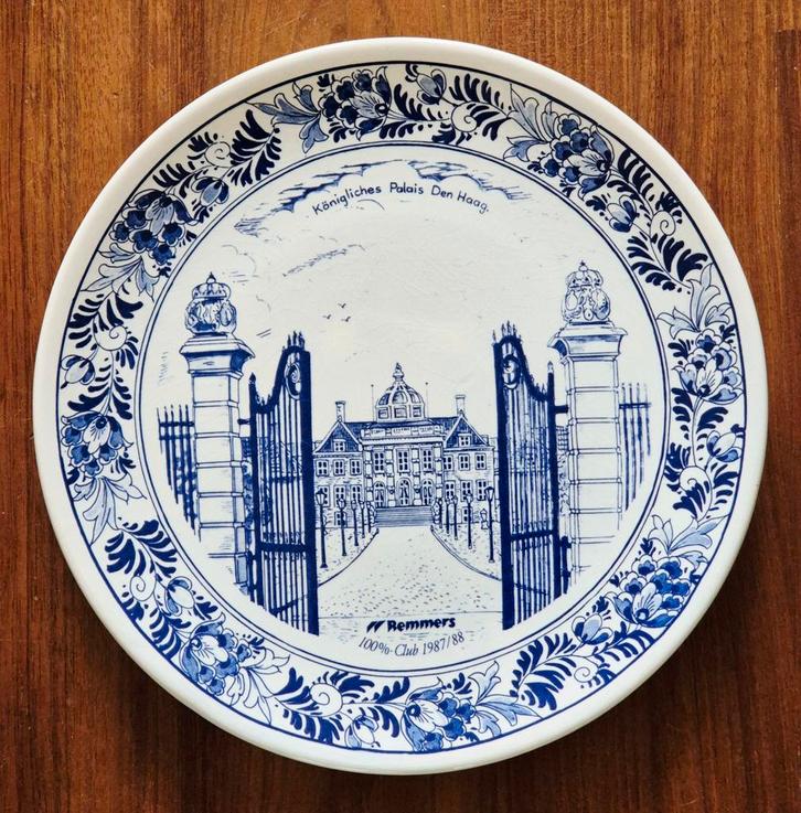 Oud sierbord Paleis Noordeinden Den Haag uit 1987, Antiek en Kunst, Antiek | Wandborden en Tegels, Ophalen of Verzenden