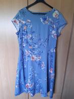 Blauw, gebloemde zomerjurk van Yessica, C&A; Maat 42, Blauw, Maat 42/44 (L), Ophalen of Verzenden, Zo goed als nieuw