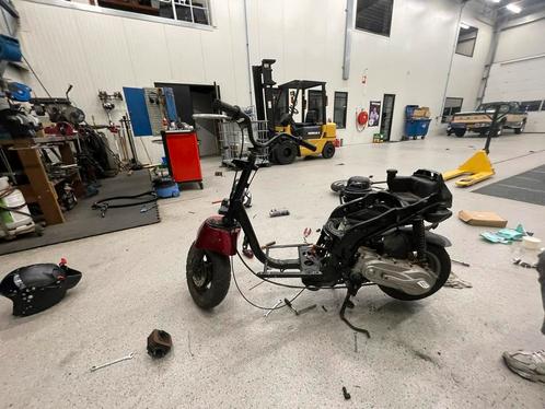 Zip 2takt 50cc zonder 123, Fietsen en Brommers, Scooters | Piaggio, Zip, Ophalen