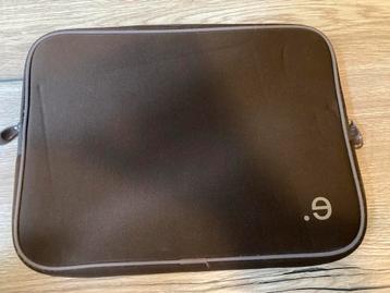 Laptophoes/sleeve 13 inch traagschuim beschikbaar voor biedingen