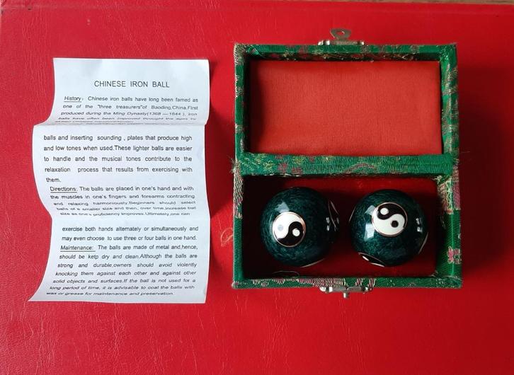 Chinese Iron Balls Meridiaankogels Groen met Yin Yang Motief, Sport en Fitness, Gezondheidsproducten en Wellness, Zo goed als nieuw