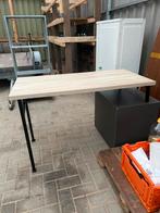 Bureau met ladeblok 140x60 cm, Ophalen, Gebruikt, Bureau