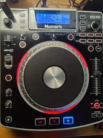 Numark ndx800 usb en cdplay 2 stuks met doos los120€ beschikbaar voor biedingen