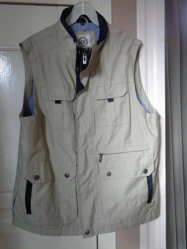 CROSSFIELD , SHAMPS outdoor bodywarmer:mt 52, 56, Kleding | Heren, Bodywarmers, Zo goed als nieuw, Maat 52/54 (L), Beige, Ophalen of Verzenden