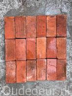 nr. 117 erg kleine metselsteentjes