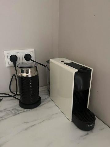 Nespresso Essenza Mini wit + melkopschuime beschikbaar voor biedingen