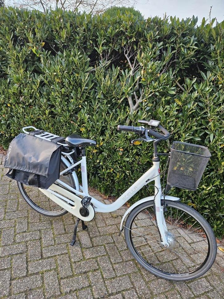 Elektrische Mama Fiets, Stella merk in Nette Staat, Fietsen en Brommers, Fietsen | Dames | Moederfietsen, Zo goed als nieuw, Overige merken