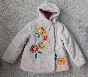 Warme teddy winterjas bontjas DPAM met borduursels 134  beschikbaar voor biedingen