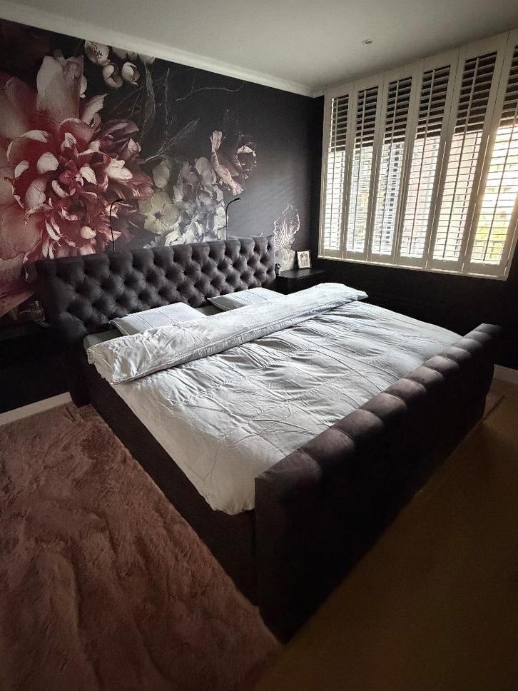 Boxsprings, Huis en Inrichting, Slaapkamer | Boxsprings, Zo goed als nieuw, Overige maten, 200 cm, Tweepersoons, Zwart, Ophalen