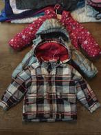 Sportieve winterjassen en leuke Disney mutsen, Kinderen en Baby's, Kinderkleding | Maat 104, Ophalen of Verzenden, Zo goed als nieuw