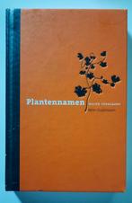 Plantennamen nader verklaard Wim Oudshoorn, Bloemen, Planten en Bomen, Wim Oudshoorn, Ophalen of Verzenden, Zo goed als nieuw