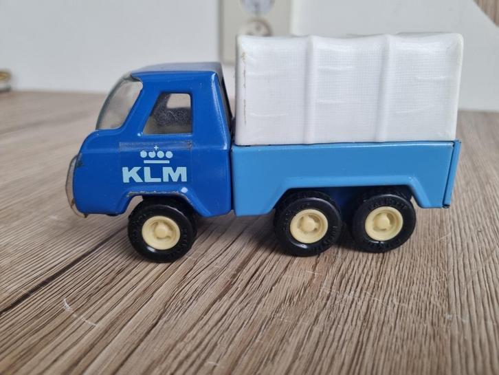 Mooie Vintage KLM Bakwagen / Cargo Truck Hongkong, Hobby en Vrije tijd, Modelauto's | Overige schalen, Gebruikt, Bus of Vrachtwagen