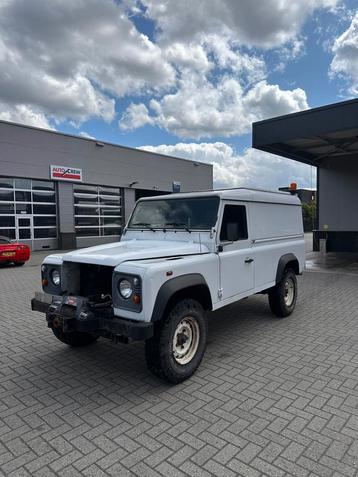 Land Rover Defender 2.2  2013 *Motor&Versnellingsbak Defect* beschikbaar voor biedingen