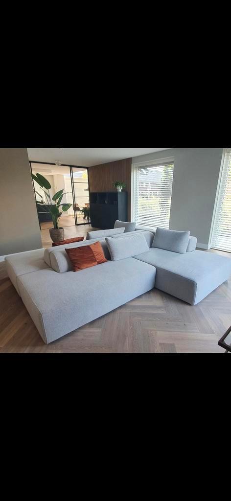 Hippe modulaire eiland bank, Huis en Inrichting, Banken | Bankstellen, Zo goed als nieuw, Hoekbank, Vierpersoons of meer, 300 cm of meer