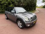 Mini Mini Clubman 1.6 Cooper Chili Airco / Cruise control /, Auto's, Gebruikt, 4 cilinders, 4 stoelen, Leder en Stof