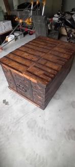 Zeer mooie antieke kist tweede helft 19e eeuw, Ophalen