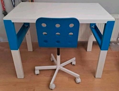 Ikea Pahl verstelbaar bureau + bureaustoel, Huis en Inrichting, Bureaus, Bureau, In hoogte verstelbaar, Ophalen