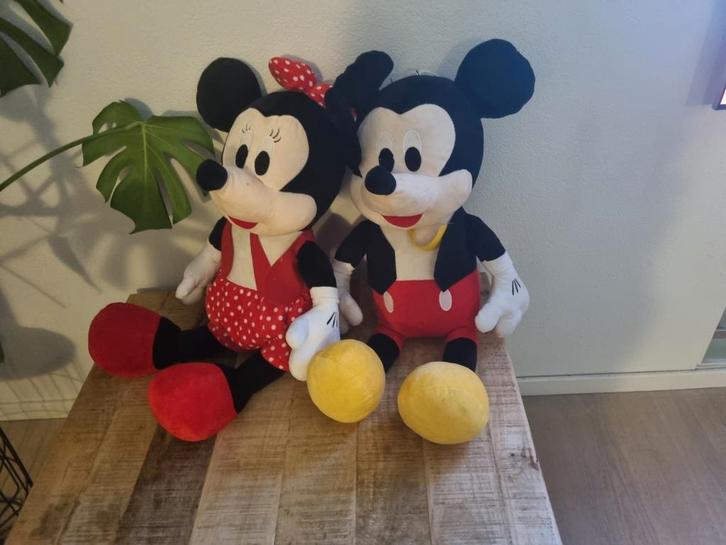2 Grote Mickey & Minnie Mouse Knuffels - Nieuwstaat!, Verzamelen, Disney, Nieuw, Knuffel, Mickey Mouse, Ophalen