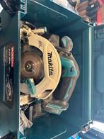 Makita DHS680 cirkelzaag 18v, Cirkelzaag, Ophalen of Verzenden, Zo goed als nieuw, Makita