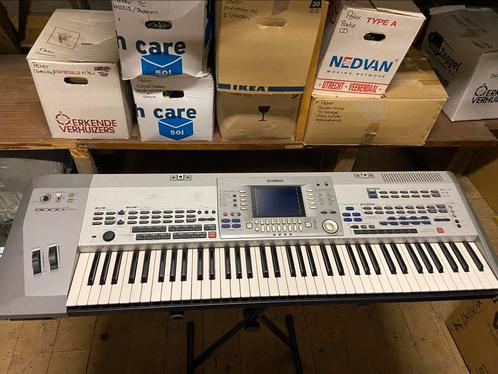 Yamaha PSR 9000 PRO te koop incl standaard, Muziek en Instrumenten, Keyboards, Zo goed als nieuw, 61 toetsen, Yamaha, Met standaard