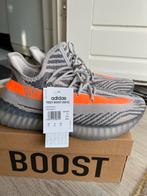 Yeezy Boost 350 V2 Beluga Reflective Maat 43, Kleding | Heren, Schoenen, Ophalen of Verzenden, Zo goed als nieuw, Overige kleuren