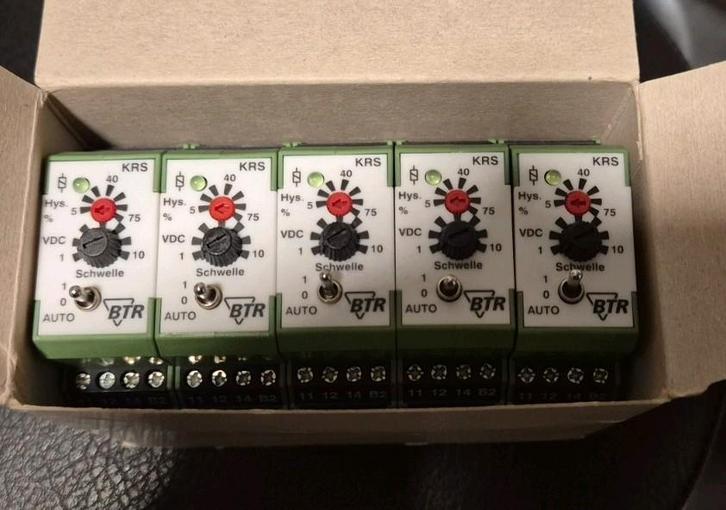 5 Stuks Metz Connect BRT Omvormer Relais KRS E08 24Vi, Doe-het-zelf en Verbouw, Elektra en Kabels, Nieuw, Ophalen of Verzenden