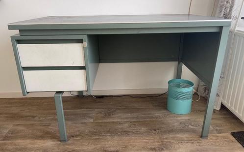 Vintage metalen bureau, Huis en Inrichting, Bureaus, Gebruikt, Bureau, Ophalen