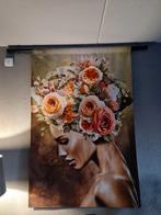 Wandkleed vrouw met bloemen op stang, Ophalen of Verzenden