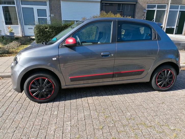 Renault Twingo 1.0 SCE 70 2017 Grijs, Auto's, Renault, Particulier, Twingo, ABS, Airbags, Airconditioning, Bluetooth, Centrale vergrendeling