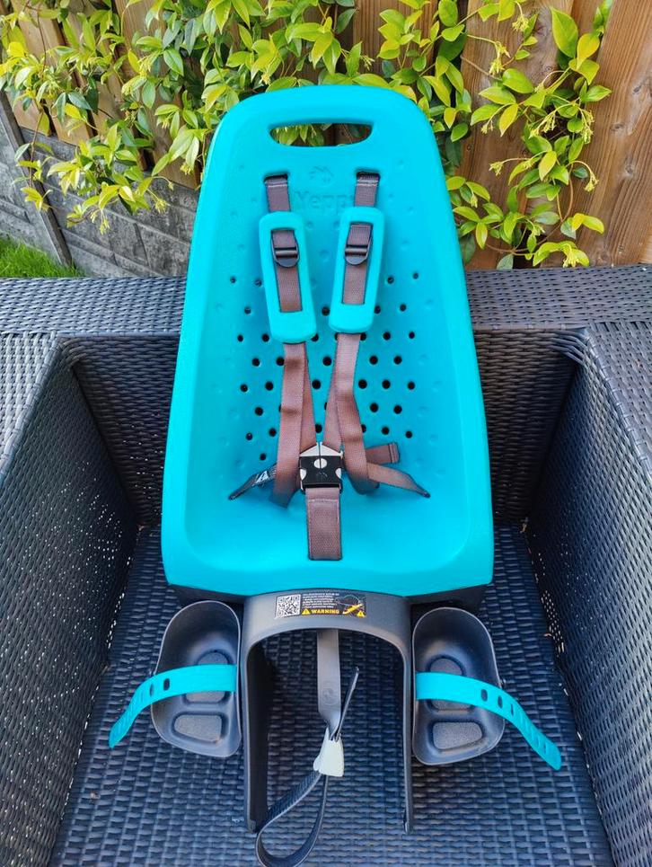 GMG Yepp Achterzitje Easylock, Fietsen en Brommers, Fietsaccessoires | Fietsstoeltjes, Gebruikt, Achterzitje, 9 t/m 18 kg, Voetsteuntjes