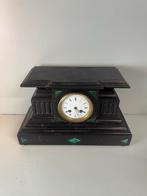 Oude marmeren schoorsteenklok - defect, Antiek en Kunst, Antiek | Klokken, Ophalen of Verzenden