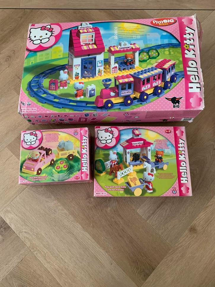Hello Kitty & Maya de Bij Bouwsets - Duplo Compatibel, Kinderen en Baby's, Speelgoed | Duplo en Lego, Gebruikt, Complete set, Ophalen