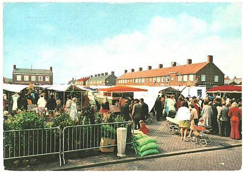 908382	Monster	markt ZH 1974	Gelopen met postzegel, Verzamelen, Ansichtkaarten | Nederland, Gelopen, Zuid-Holland, 1960 tot 1980