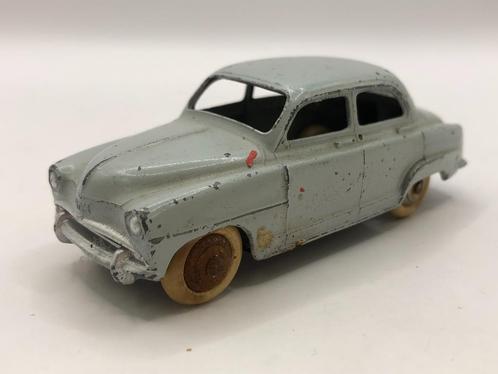 Dinky Toys 24U Simca 9 Aronde grijs -GOED- M12, Hobby en Vrije tijd, Modelauto's | 1:43, Gebruikt, Auto, Dinky Toys, Ophalen of Verzenden