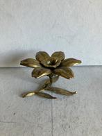 Messing of goudbronzen vintage lotus MCM kaarsen kandelaar, Huis en Inrichting, Woonaccessoires | Kandelaars en Kaarsen, Gebruikt