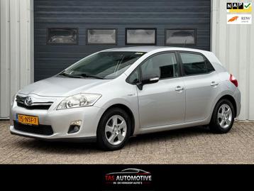 Toyota Auris 1.8 Full Hybrid Dynamic AUTOMAAT/CLIMA/CRUISE beschikbaar voor biedingen