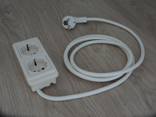 Inbouw meubel stekkerdoos/contactdoos 2-voudig met randaarde, Doe-het-zelf en Verbouw, Elektra en Kabels, Nieuw, Ophalen of Verzenden