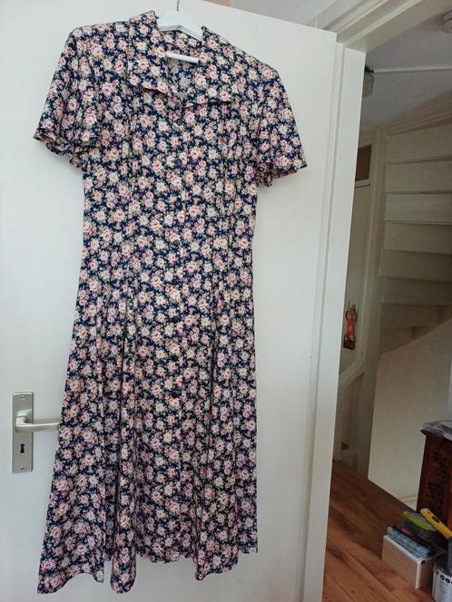 Echte retro vintage gebloemde katoenen jurk maat M/L, nieuw!, Kleding | Dames, Jurken, Nieuw, Maat 38/40 (M), Blauw, Onder de knie