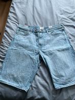 Demin korte broek blauw, Kleding | Heren, Spijkerbroeken en Jeans, Ophalen of Verzenden, Zo goed als nieuw, Blauw, W33 - W34 (confectie 48/50)