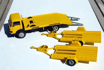 Speelgoedauto  A.N.W.B. afsleepwagen met aanhangers beschikbaar voor biedingen