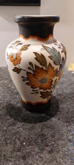 2 Vaasjes, Flora Gouda Plateel, Handwerk, Antiek en Kunst, Antiek | Vazen, Ophalen of Verzenden